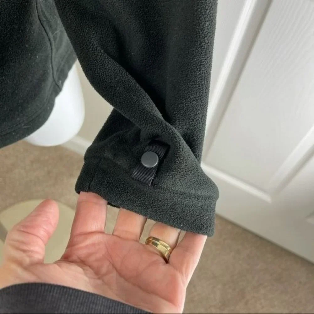 The North Face Boy's Black Fleece 3/4 Zip Pullover Size XL